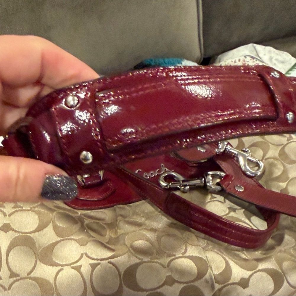 Coach Beige and Burgundy Shoulder Bag - Picture 7 of 10
